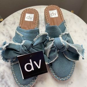 Dv Denim slides/mules size 9 women’s